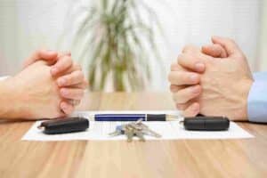 Maryland divorce lawyer helps with the deed in Maryland